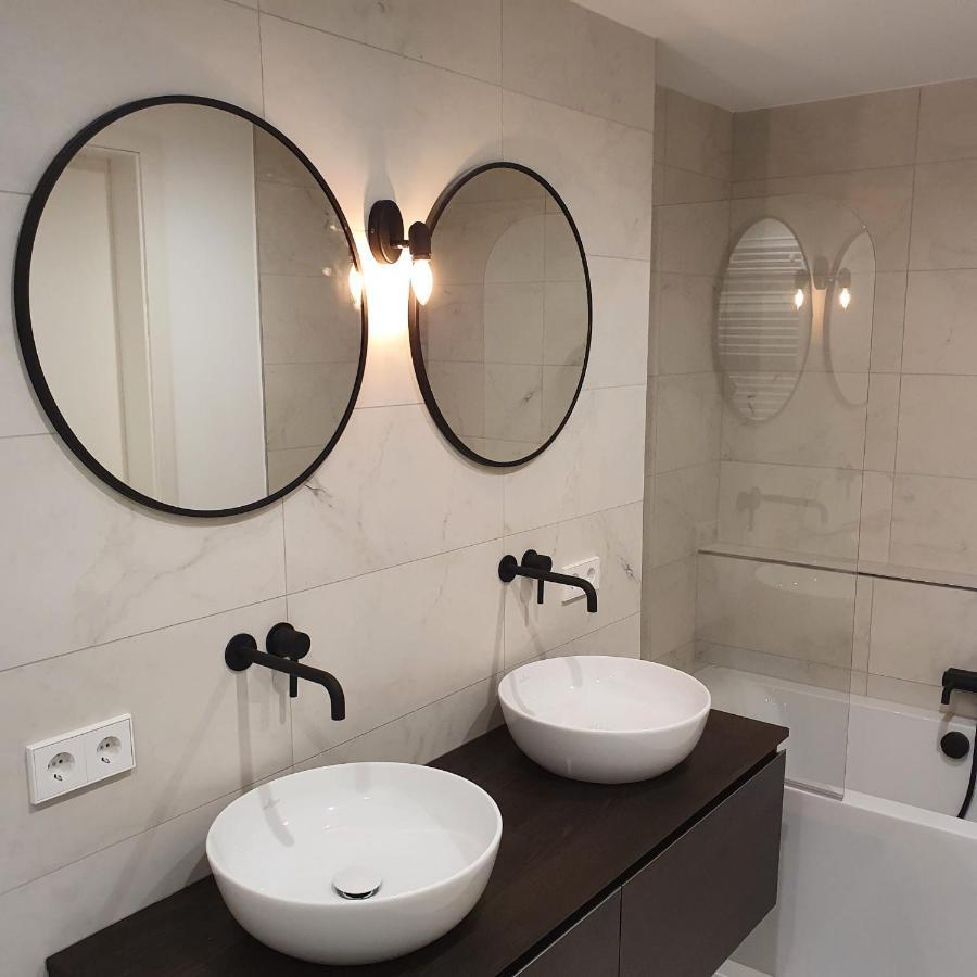Chic City Center 3 Beds Flat & Balcony & Parking Apartment Luxemburg Exterior foto